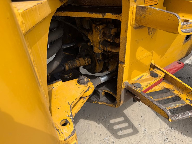 deere-544d-image-14