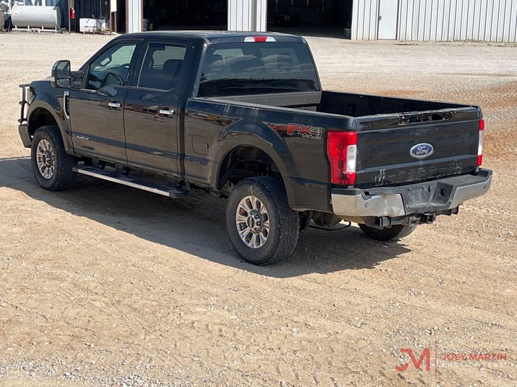 2019-ford-f250-xlt-image-21