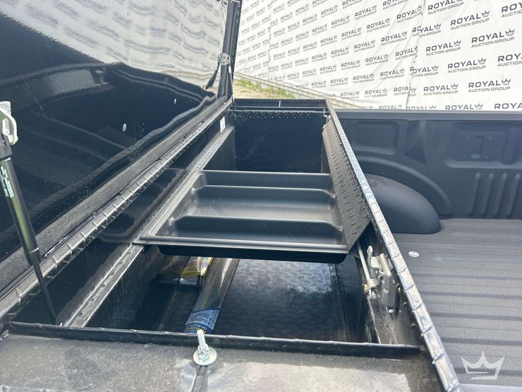 2022-ford-f150-image-23