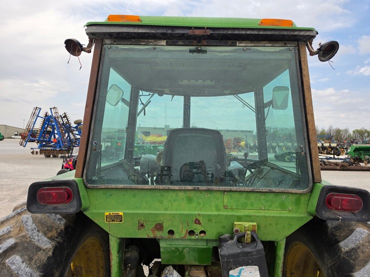 1977-john-deere-4030-image-16
