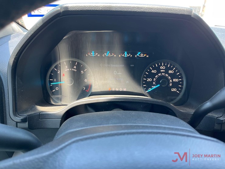 2019-ford-f150-xlt-image-13