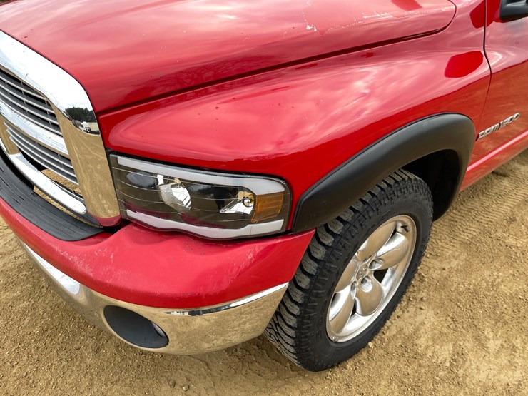 2003-dodge-ram-1500-image-13