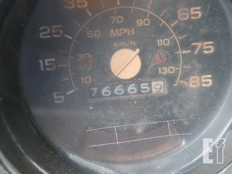 1983-gmc-7000-image-15