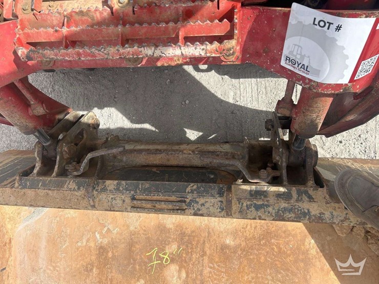 2020-takeuchi-tl10v2-image-22