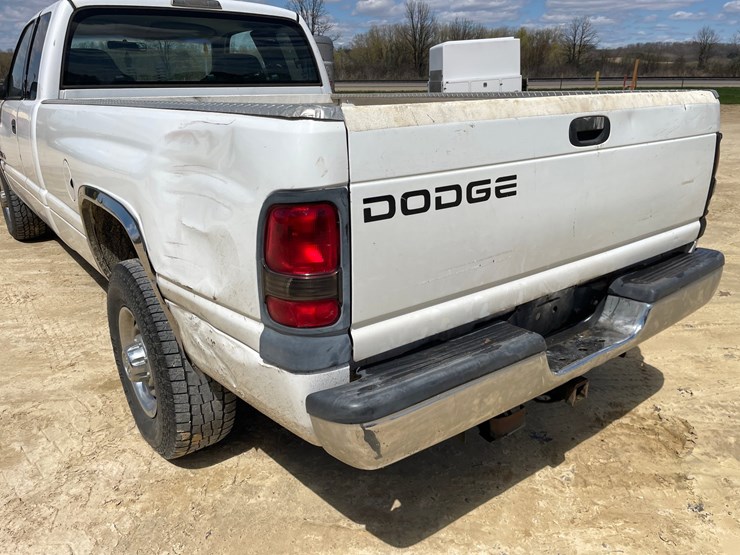 2001-dodge-ram-2500-image-23