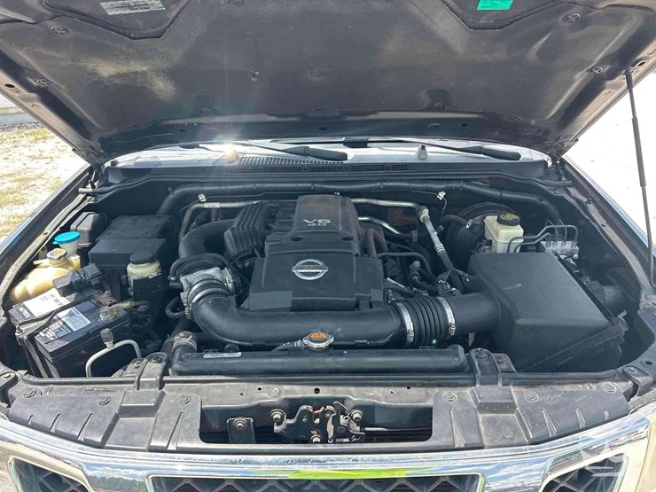2016-nissan-frontier-image-9