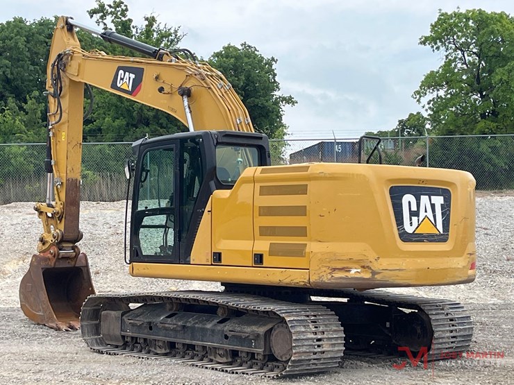 caterpillar-320-image-1