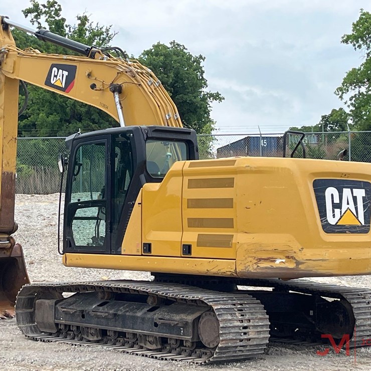CATERPILLAR 320