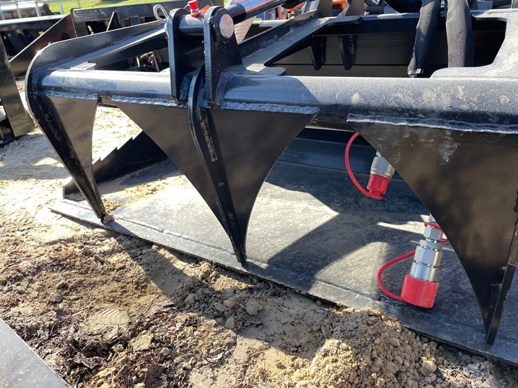 #2319-•-new-wolverine-mini-skid-steer-stump-grapple-attachment-image-8
