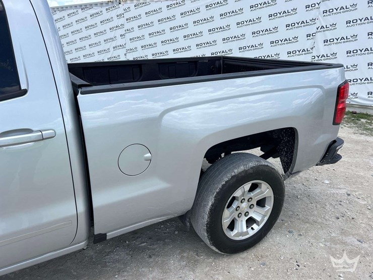 2018-chevrolet-silverado-1500-image-7