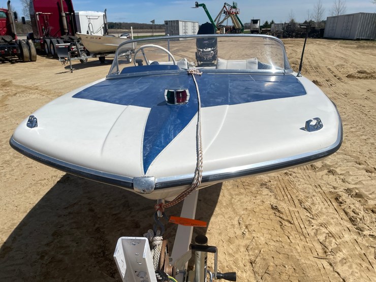 #2001-•-1965-glastron-14'-fiberglass-boat-(sells-with-bill-of-sale-only)-image-15