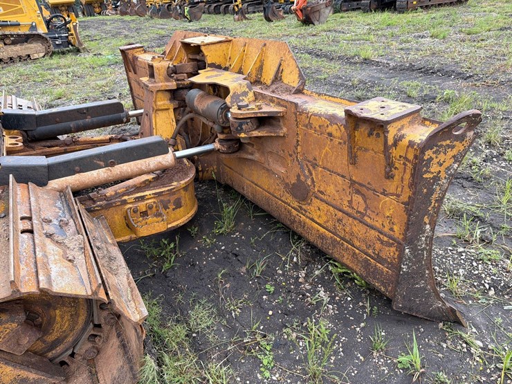 2021-caterpillar-d5-lgp-image-13