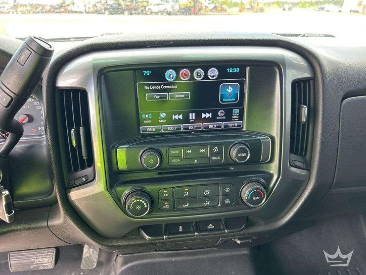 2018-chevrolet-silverado-1500-image-20