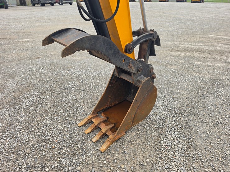 2022-jcb-50z-1-image-24