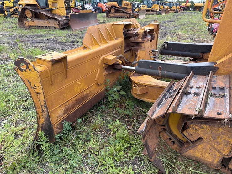 2019-caterpillar-d6n-lgp-image-11