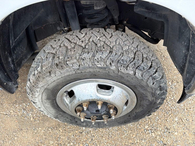 2022-dodge-3500-image-17