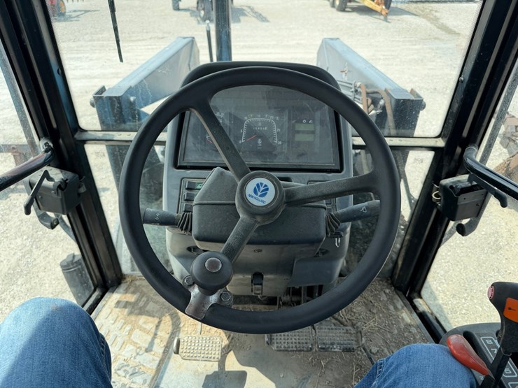 1998-new-holland-ts100-image-12
