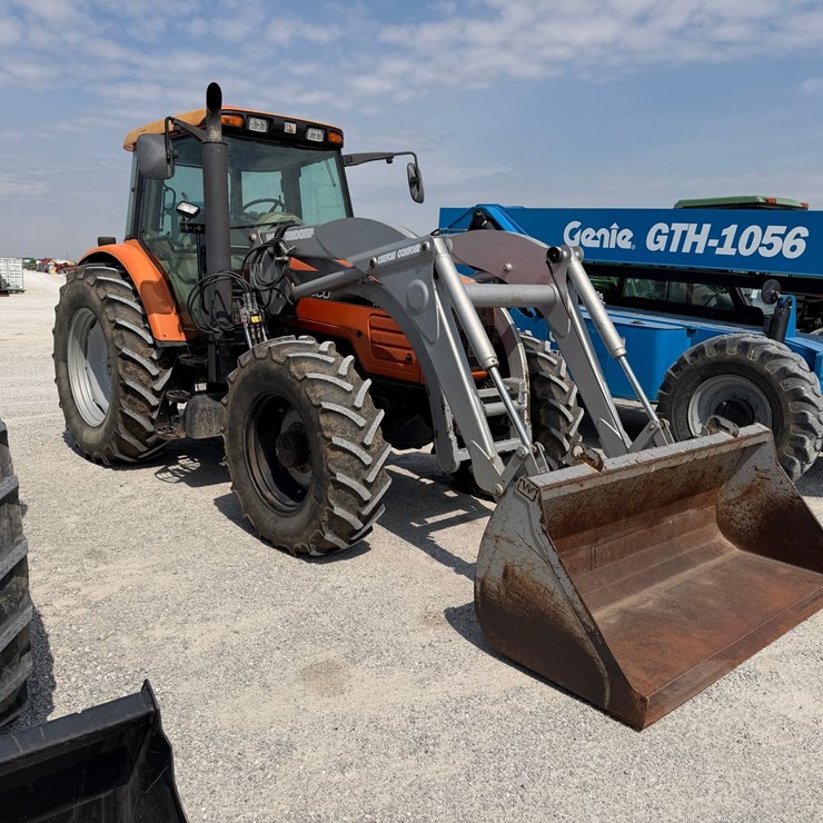 2004 AGCO RT100A