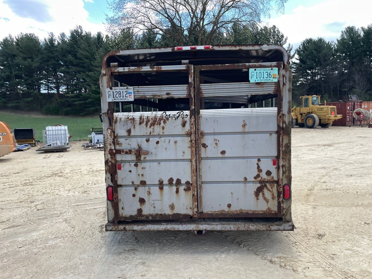 #2010-•-2004-corn-pro-16'-tandem-axle-livestock-trailer-(has-wi-title)-image-6