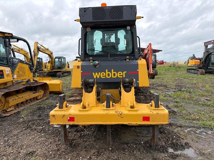 2022-deere-700l-xlt-image-7