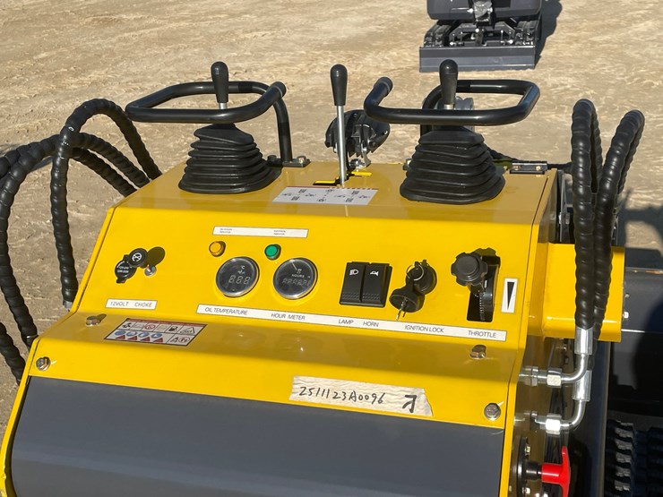 #1088-•-new-atspower-mini-skid-loder-image-20