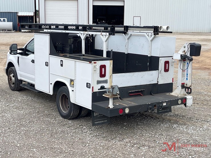2018-ford-f350-sd-image-4