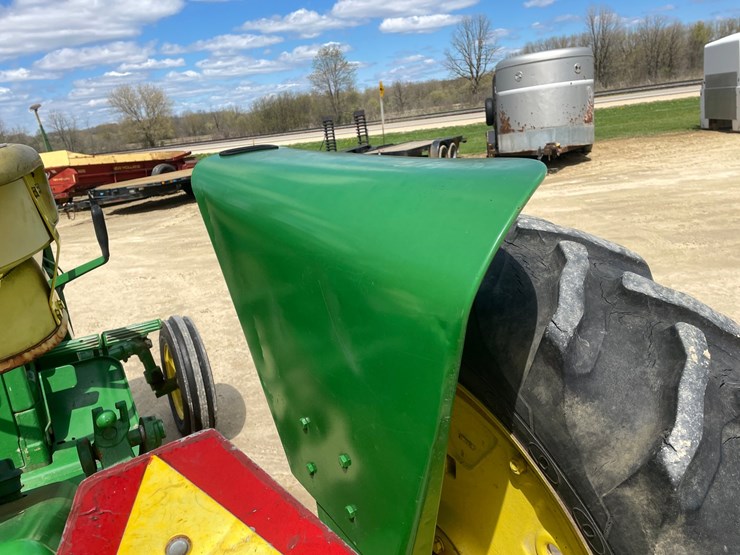 john-deere-2510-image-21