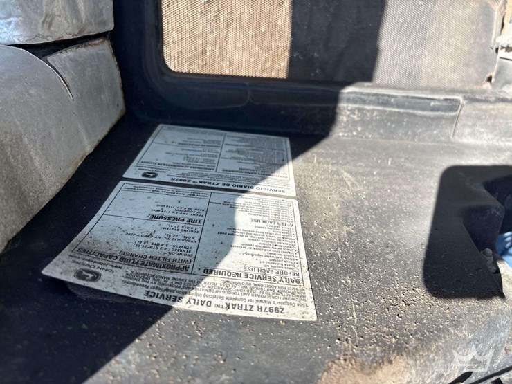 2019-john-deere-z997r-image-19