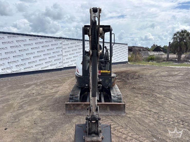 2020-bobcat-e26-image-19
