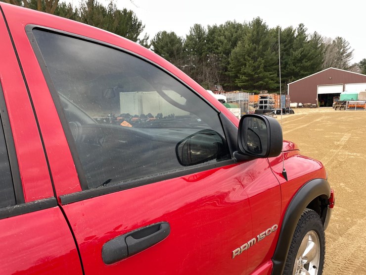 2003-dodge-ram-1500-image-21
