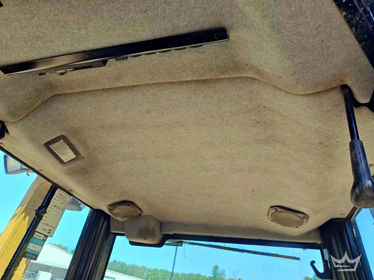 2019-caterpillar-d6n-lgp-image-33