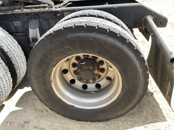 2013-kenworth-t660-image-148