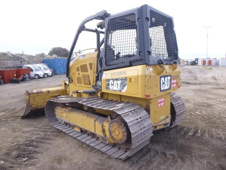 2015-caterpillar-d4k2-lgp-image-4