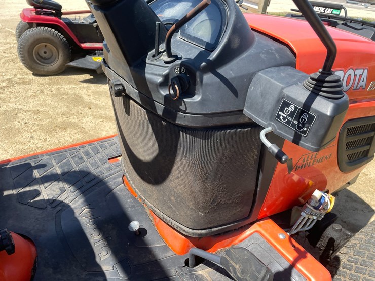 kubota-bx2670-image-24