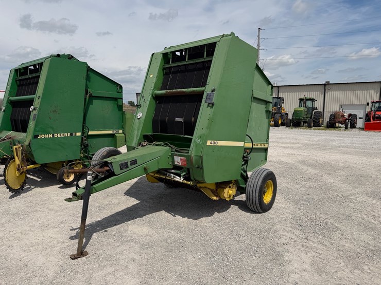 john-deere-430-image-1