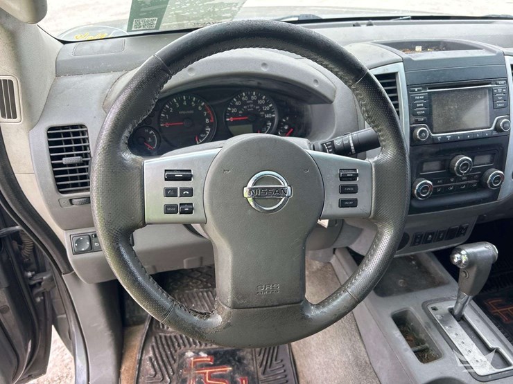 2016-nissan-frontier-image-11