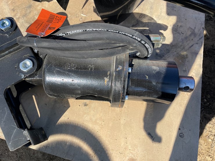 #2311-•-new-mini-auger-attachment-image-7