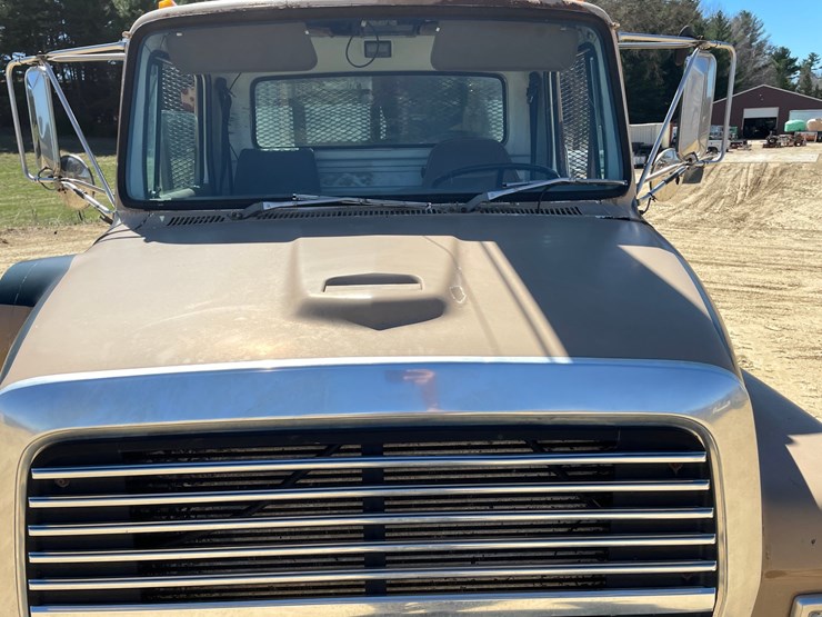 1994-ford-l8000-image-14