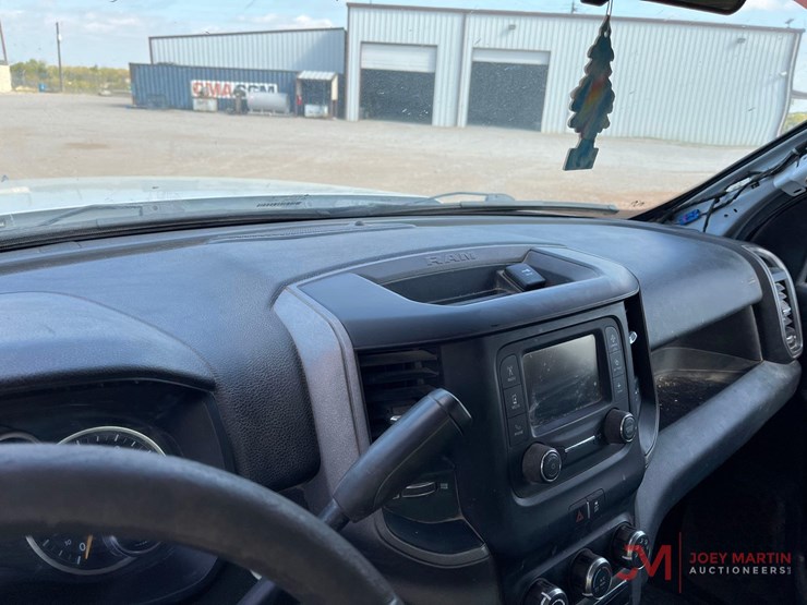 2019-ram-3500-hd-image-28