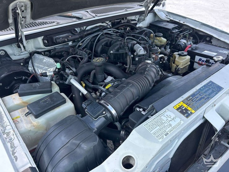 2004-ford-explorer-sport-trac-image-9