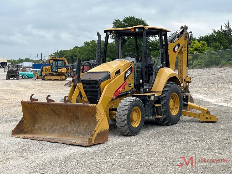 2020-caterpillar-416f2-image-5