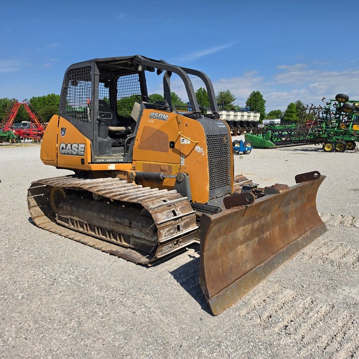 2014 CASE 850M