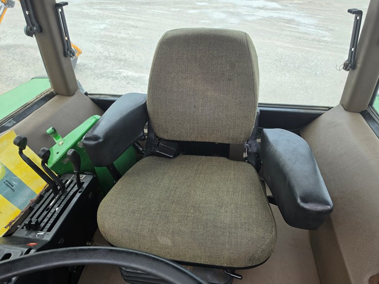 1992-john-deere-2355-image-17