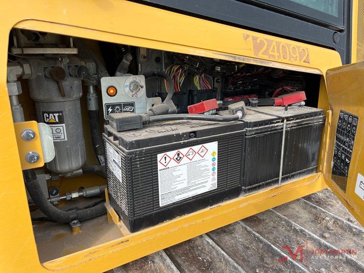 2022-caterpillar-d3-image-11