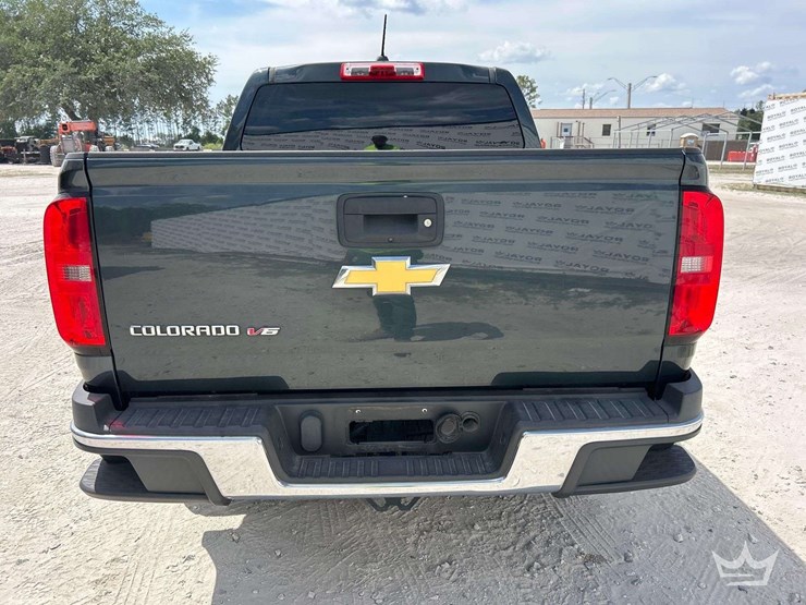 2017-chevrolet-colorado-image-26