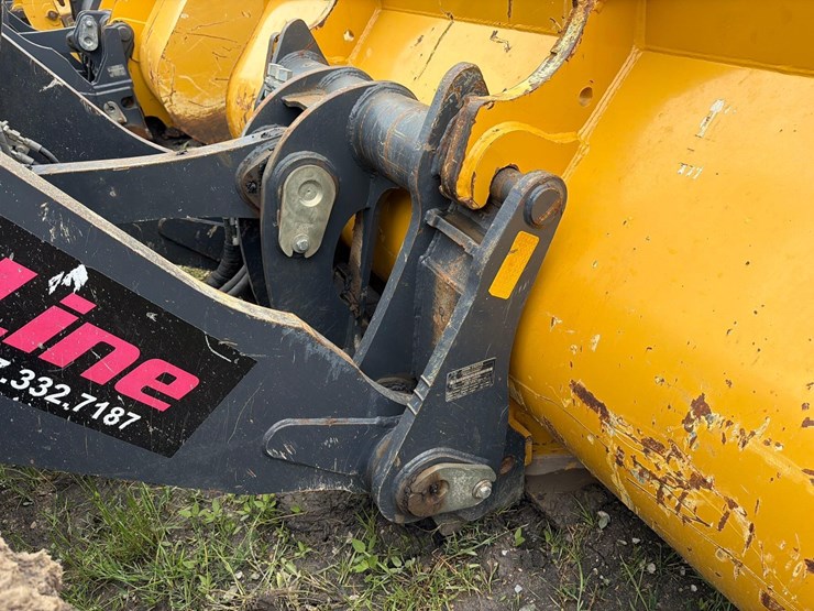 2023-deere-644p-image-13