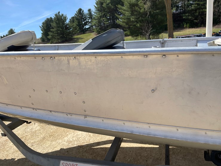 #2002-•-1979-14'-alumicraft-f7-boat-(sells-with-bill-of-sale-only)-image-11