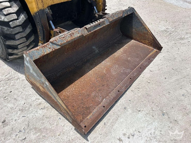 2007-caterpillar-268b-image-10