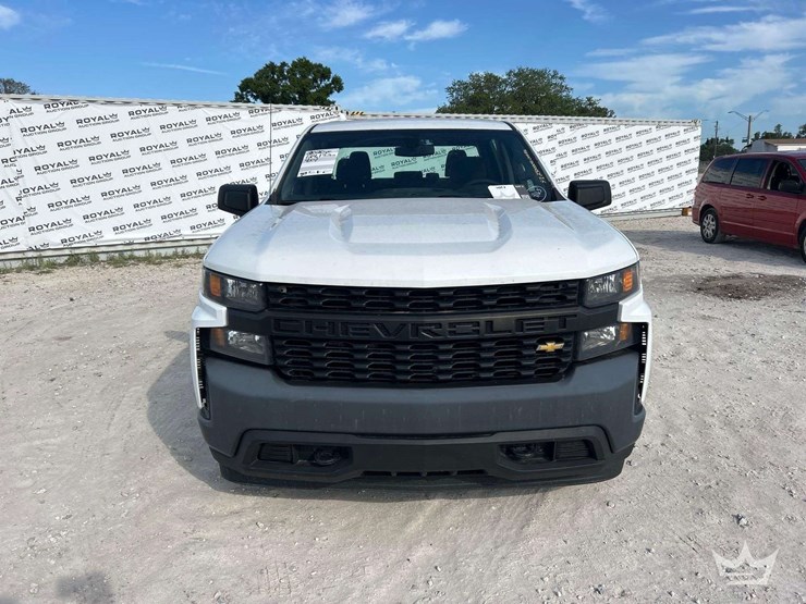 2020-chevrolet-silverado-1500-image-22