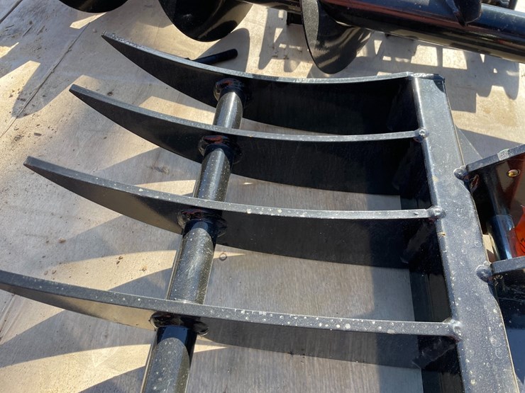 #2307-•-new-mini-16"-rake-attachment-image-3